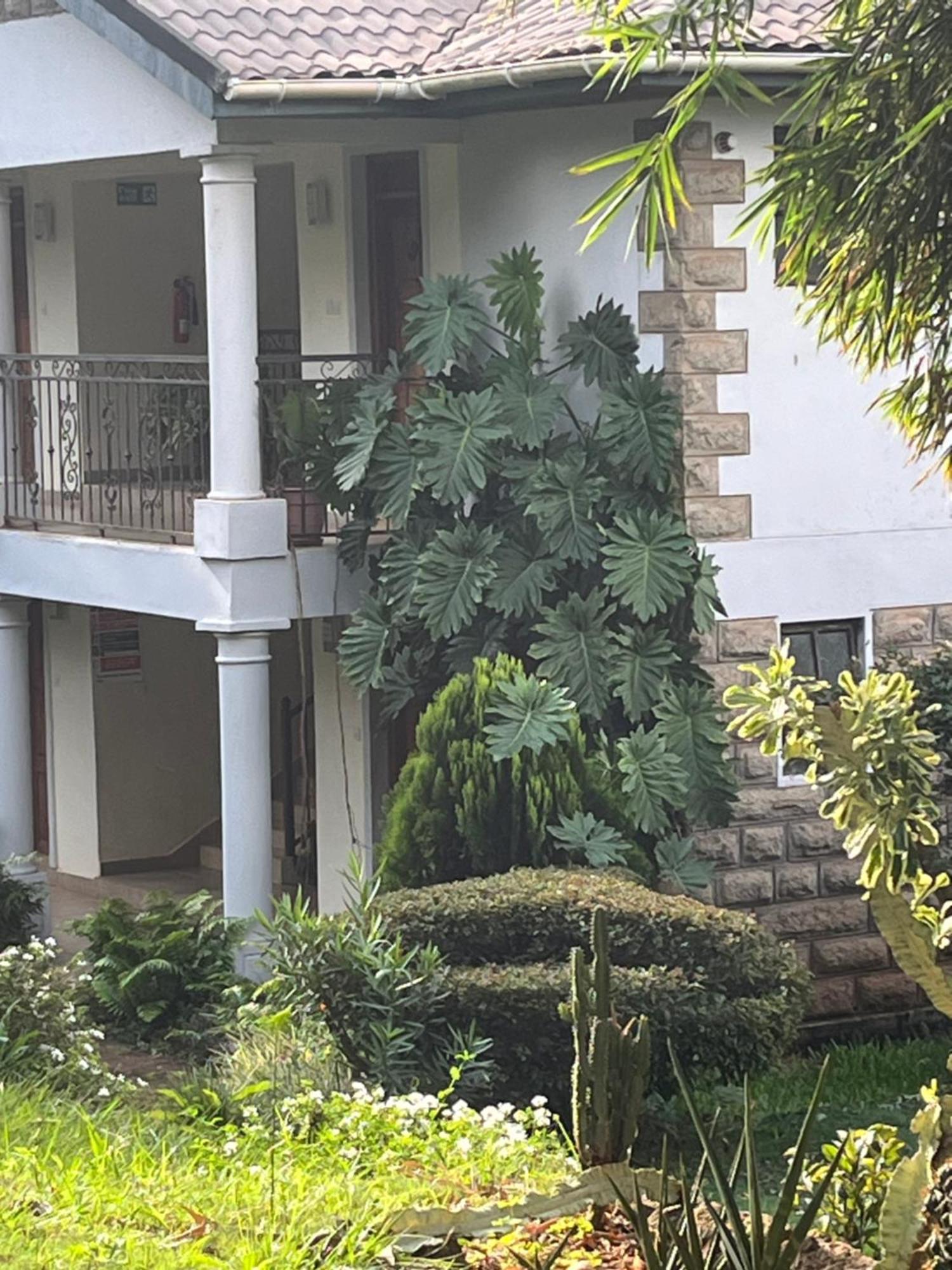 Bubbles Restaurant Thika Hotel Exterior photo