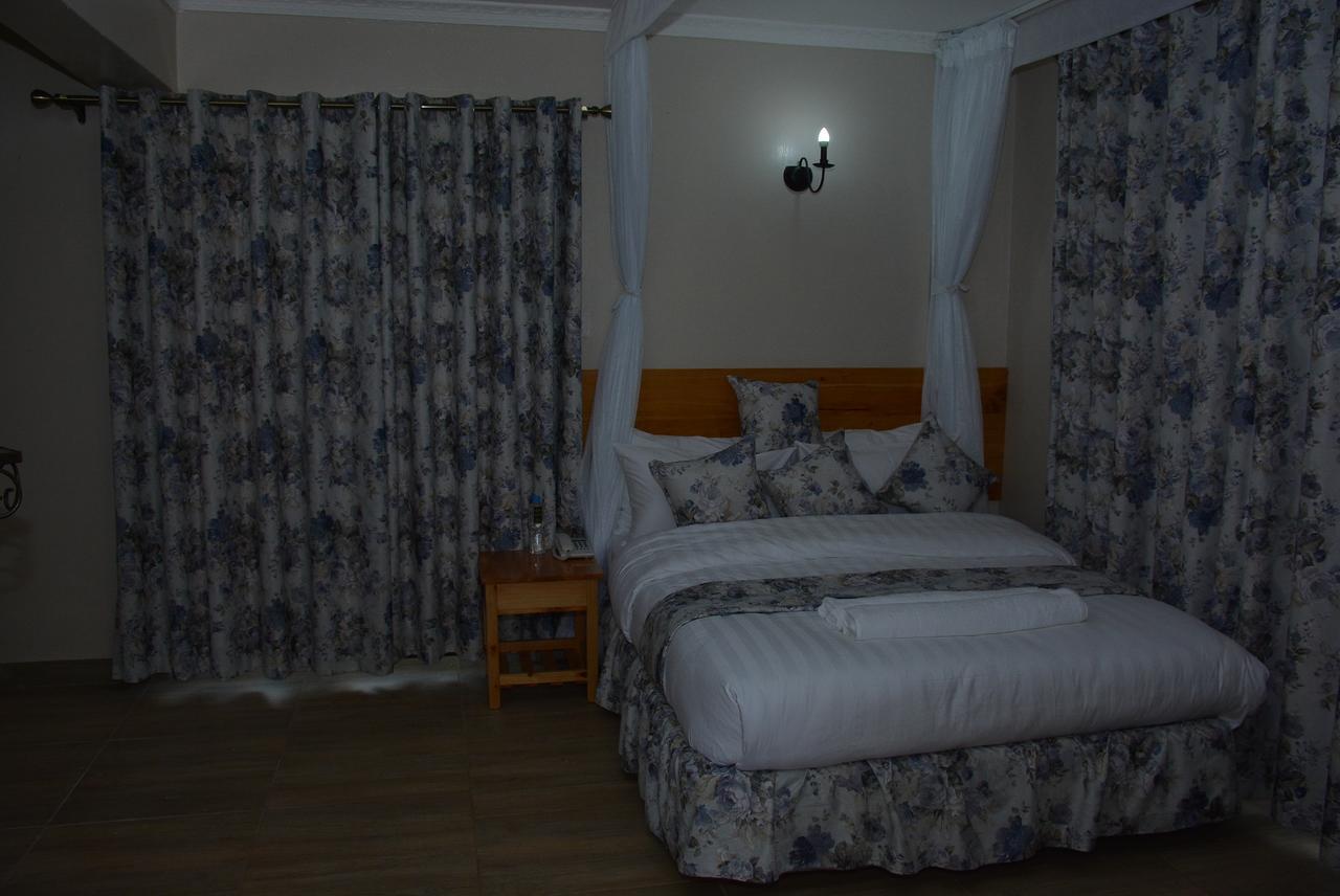 Bubbles Restaurant Thika Hotel Exterior photo